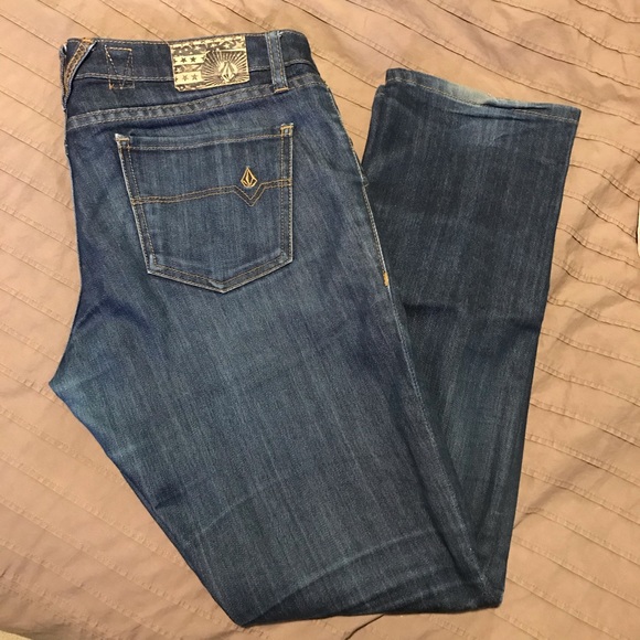 Ladies size 9 Volcom Jeans - Picture 2 of 6